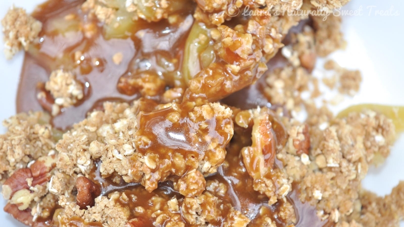 Apple Crisp with Caramel Sauce